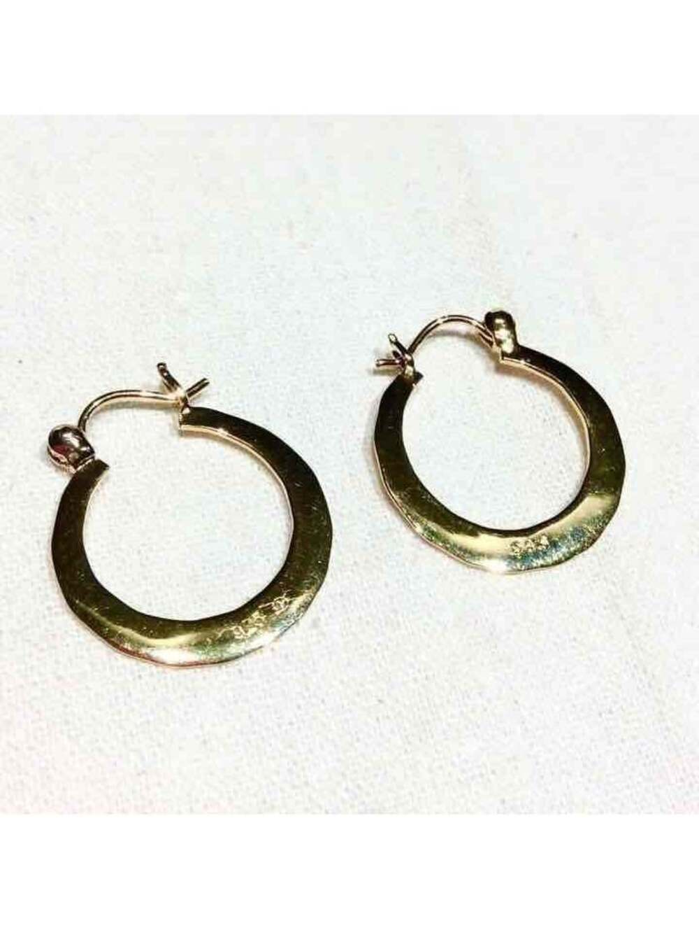 GOLD VERMEIL STERLING SILVER HAMMERED HOOP EARRINGS - Picture 3 of 3